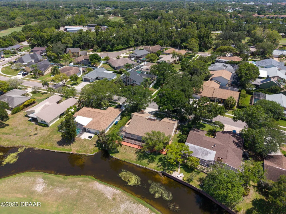 190 Water Oak Way Oldsmar, FL 34677