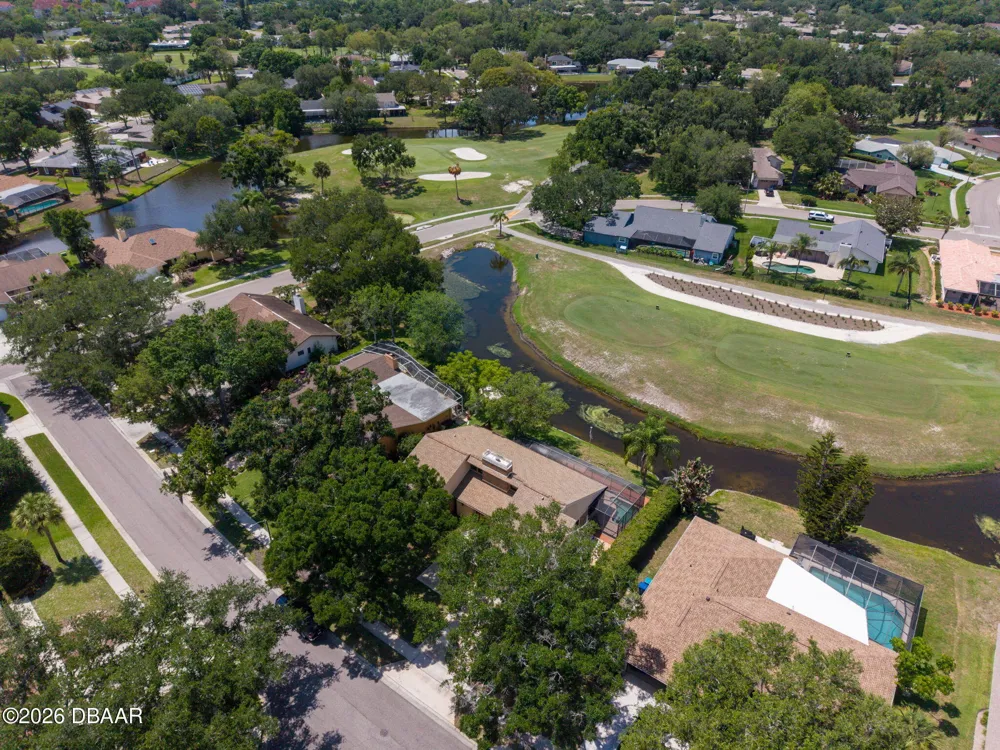 190 Water Oak Way Oldsmar, FL 34677