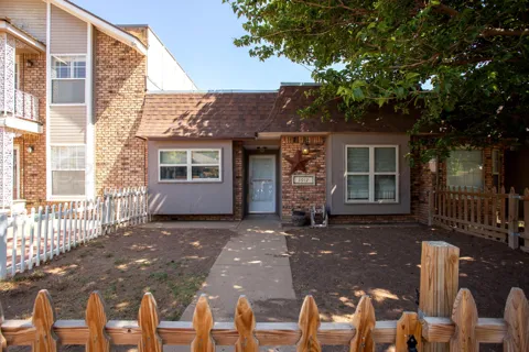 5912 CAMPUS DRIVE