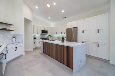 67568 S Laguna Drive