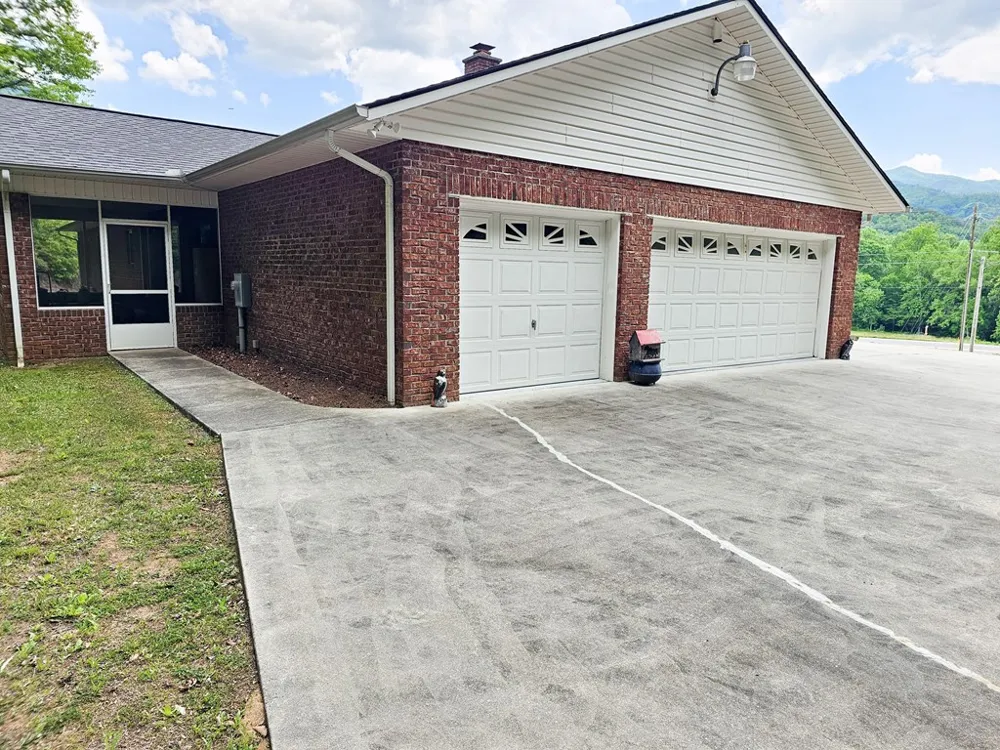 45 Sulpher Ln Andrews, NC 28901