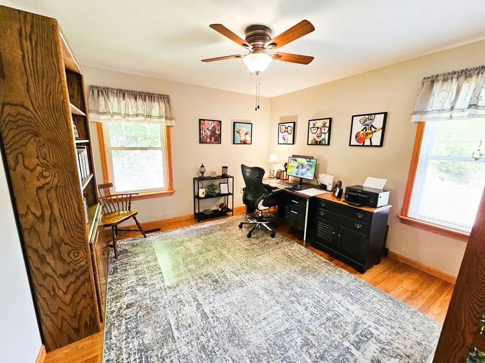 45 Sulpher Ln Andrews, NC 28901