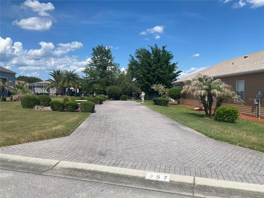 357 TRAVELERS DRIVE Polk City, FL 33868