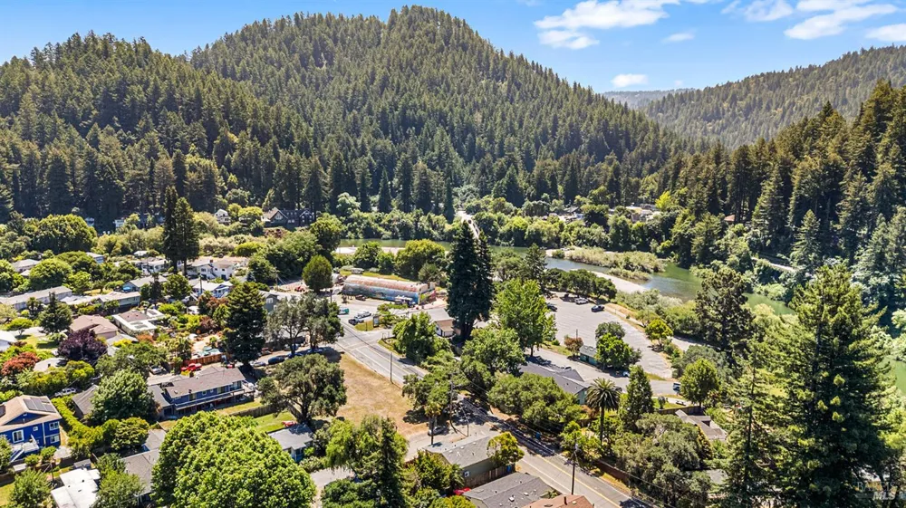 20489 Highway 116 Monte Rio, CA 95462