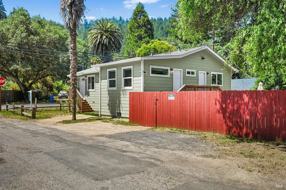 20489 Highway 116 Monte Rio, CA 95462