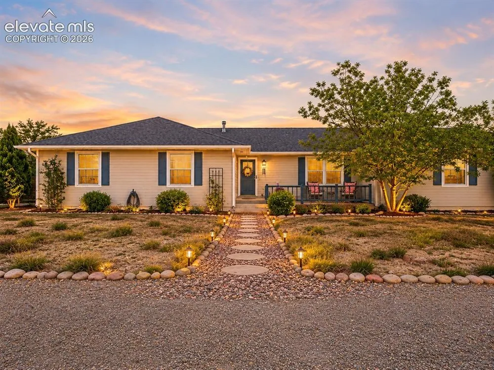 745 W Calle Allegre Drive Pueblo West, CO 81007
