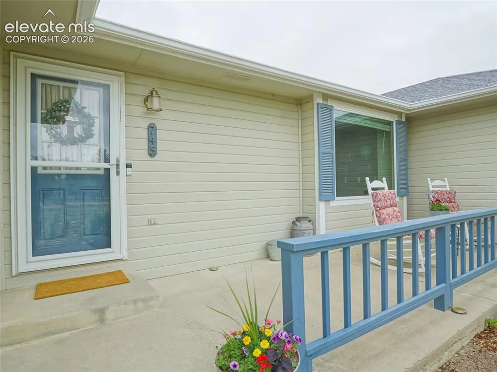 745 W Calle Allegre Drive Pueblo West, CO 81007