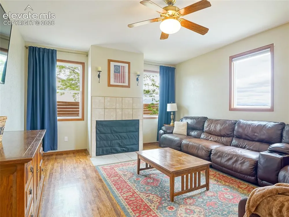 745 W Calle Allegre Drive Pueblo West, CO 81007