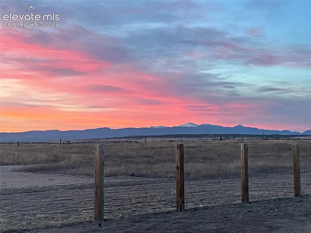 745 W Calle Allegre Drive Pueblo West, CO 81007