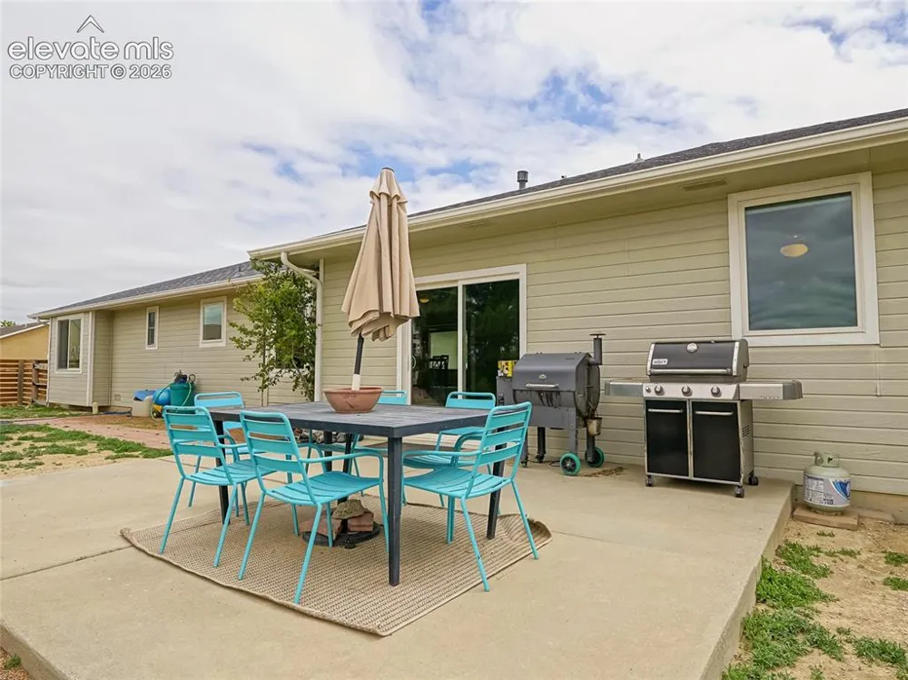 745 W Calle Allegre Drive Pueblo West, CO 81007