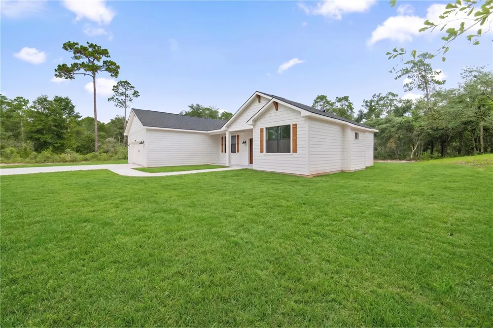 35425 NUTMEG DRIVE Webster, FL 33597