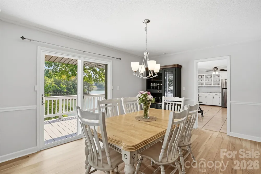 1113 Palmyra Drive Tega Cay, SC 29708