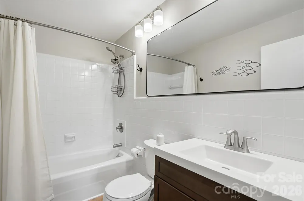 1113 Palmyra Drive Tega Cay, SC 29708