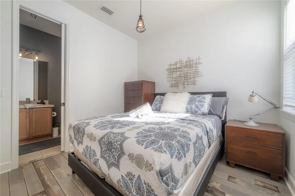 111 S PACKWOOD AVENUE #C Tampa, FL 33606