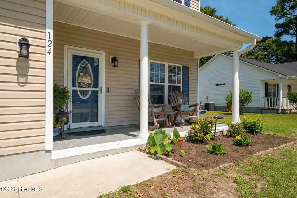 124 Saint Road Richlands, NC 28574