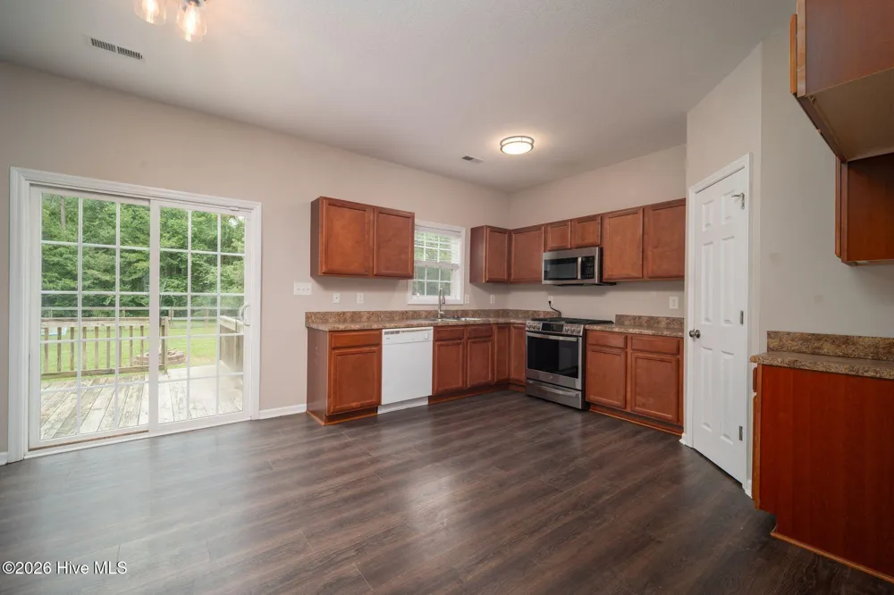 124 Saint Road Richlands, NC 28574