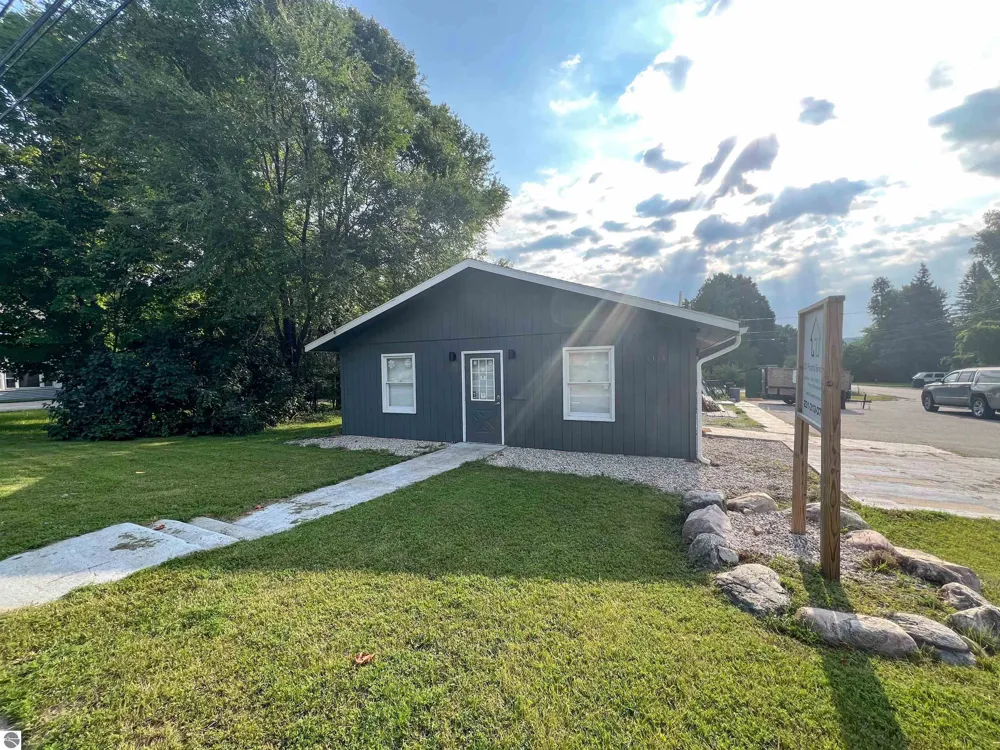 2134 S Main Street Central Lake Township, MI 49622