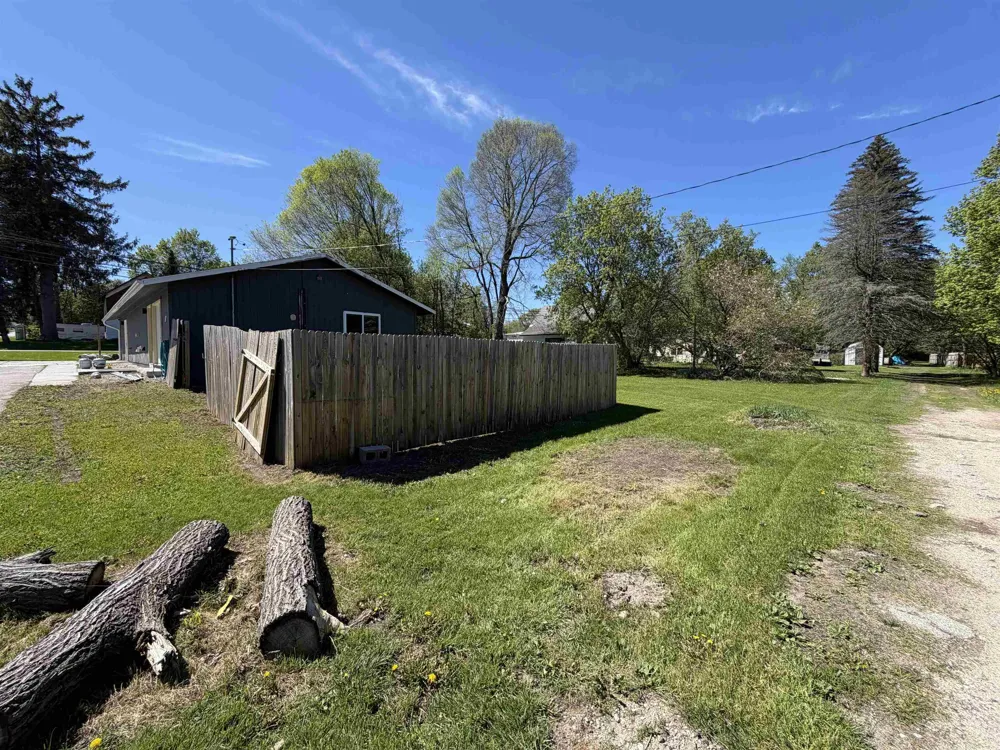 2134 S Main Street Central Lake Township, MI 49622