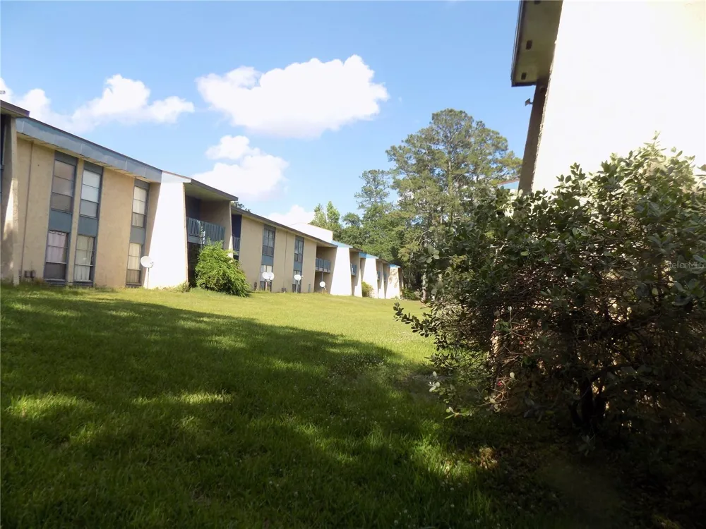 2811 SW ARCHER ROAD #x 201 Gainesville, FL 32608