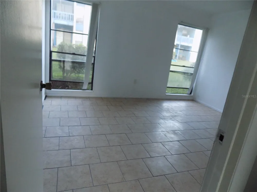 2811 SW ARCHER ROAD #x 201 Gainesville, FL 32608