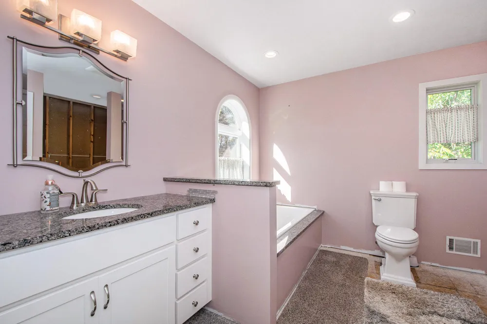 5258 92nd Street SE Caledonia Township, MI 49316