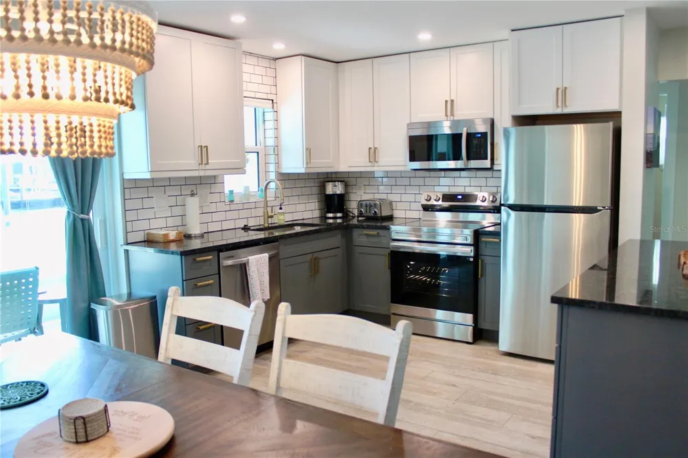 2744 SANDERLING COURT St James City, FL 33956