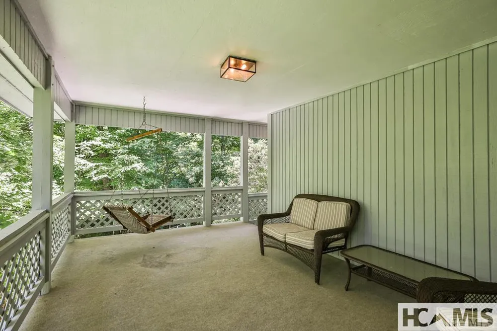 245 Locust Court Sapphire, NC 28774