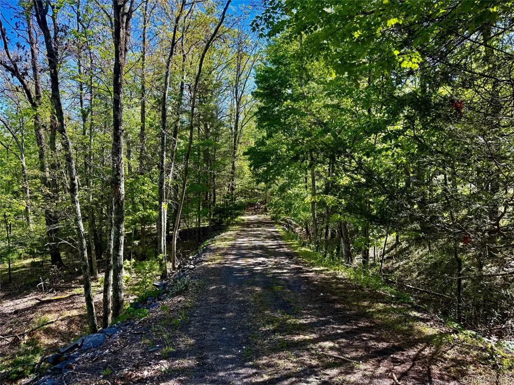 101 Stone Road Hurley, NY 12491