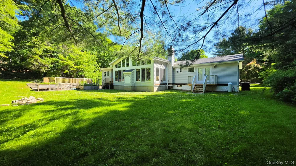 54 Allapartus Road Ossining, NY 10562