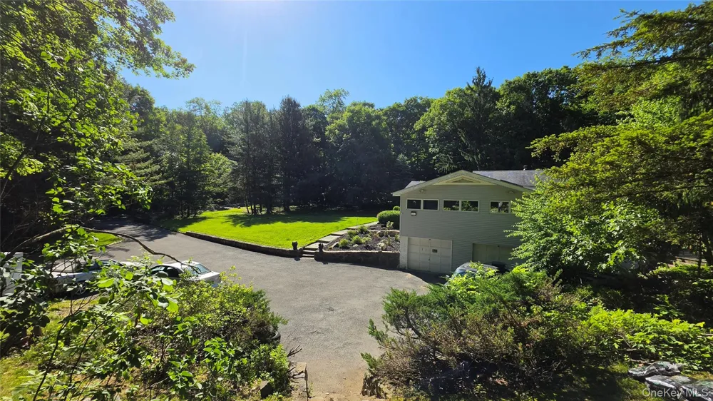 54 Allapartus Road Ossining, NY 10562