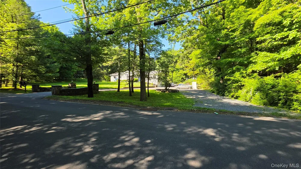 54 Allapartus Road Ossining, NY 10562
