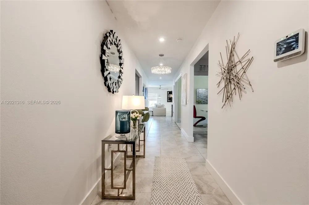 215 Raspberry Rd Fort Pierce, FL 34981