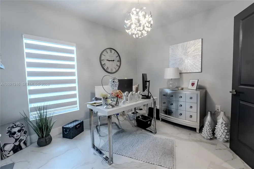 215 Raspberry Rd Fort Pierce, FL 34981