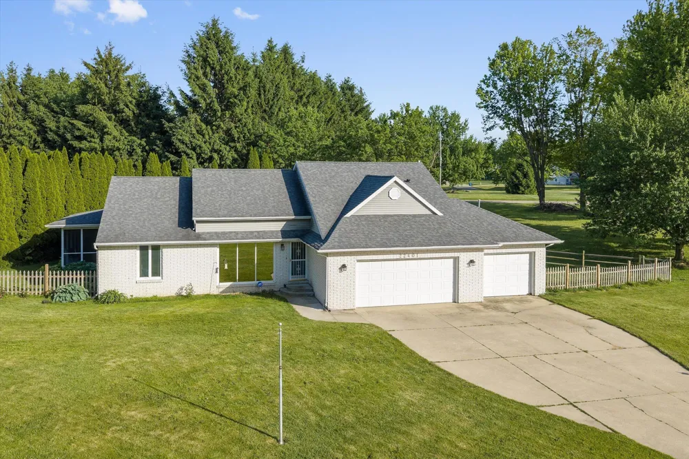 22401 Happy Drive Cassopolis, MI 49031