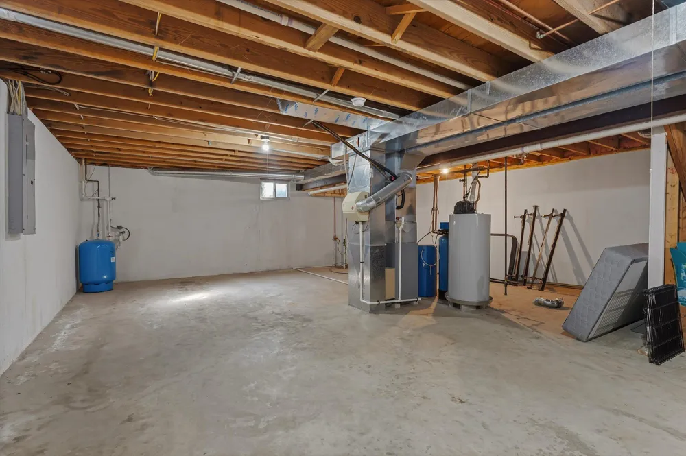 22401 Happy Drive Cassopolis, MI 49031