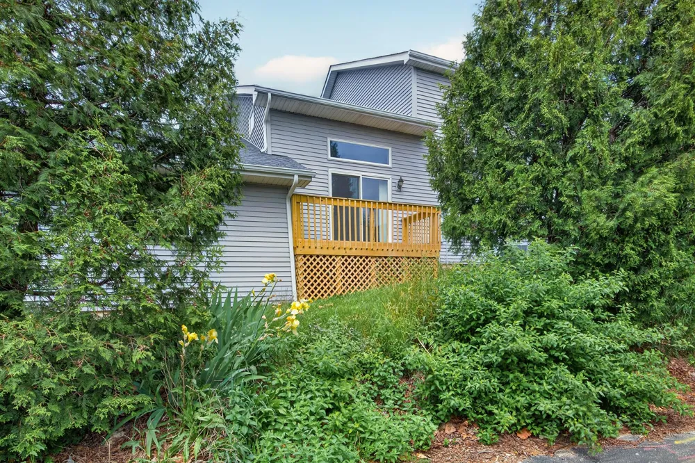 401 Dogwood Court Hebron, IN 46341