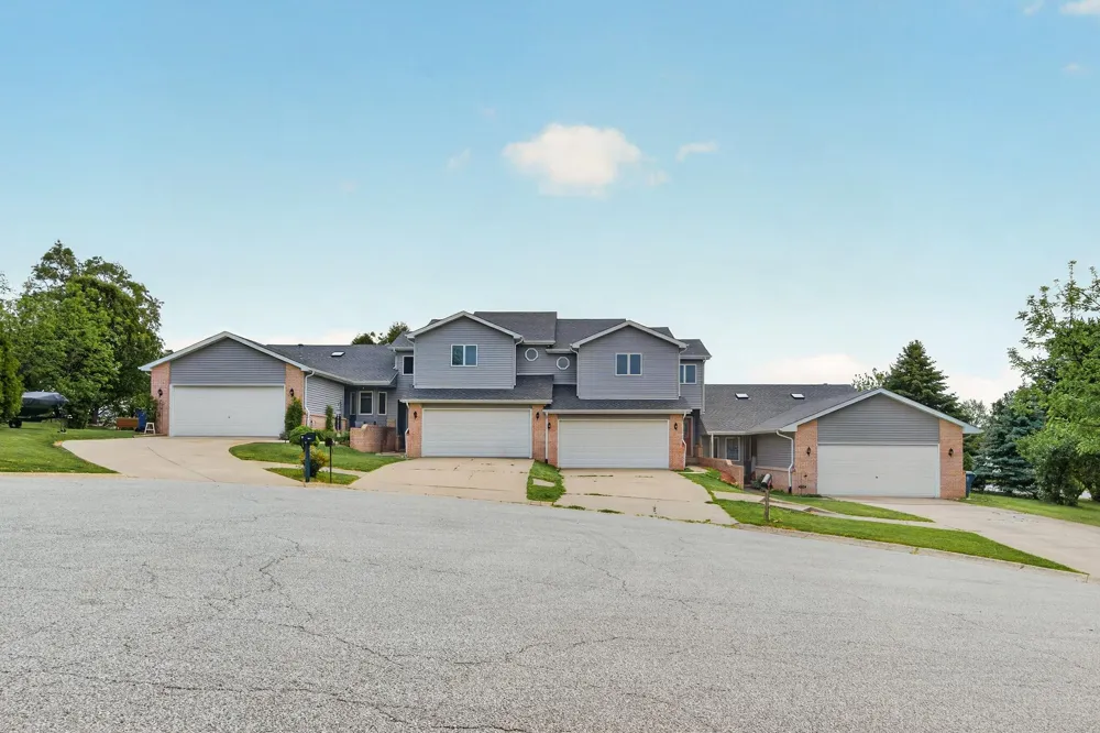 401 Dogwood Court Hebron, IN 46341