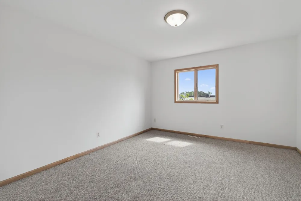 401 Dogwood Court Hebron, IN 46341