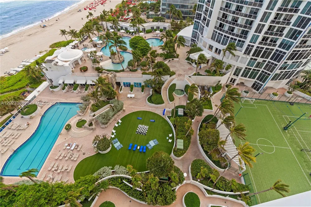 18101 Collins Ave #1502 Sunny Isles Beach, FL 33160