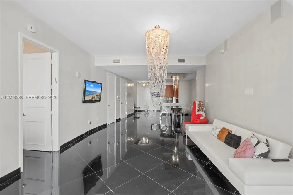 18101 Collins Ave #1502 Sunny Isles Beach, FL 33160