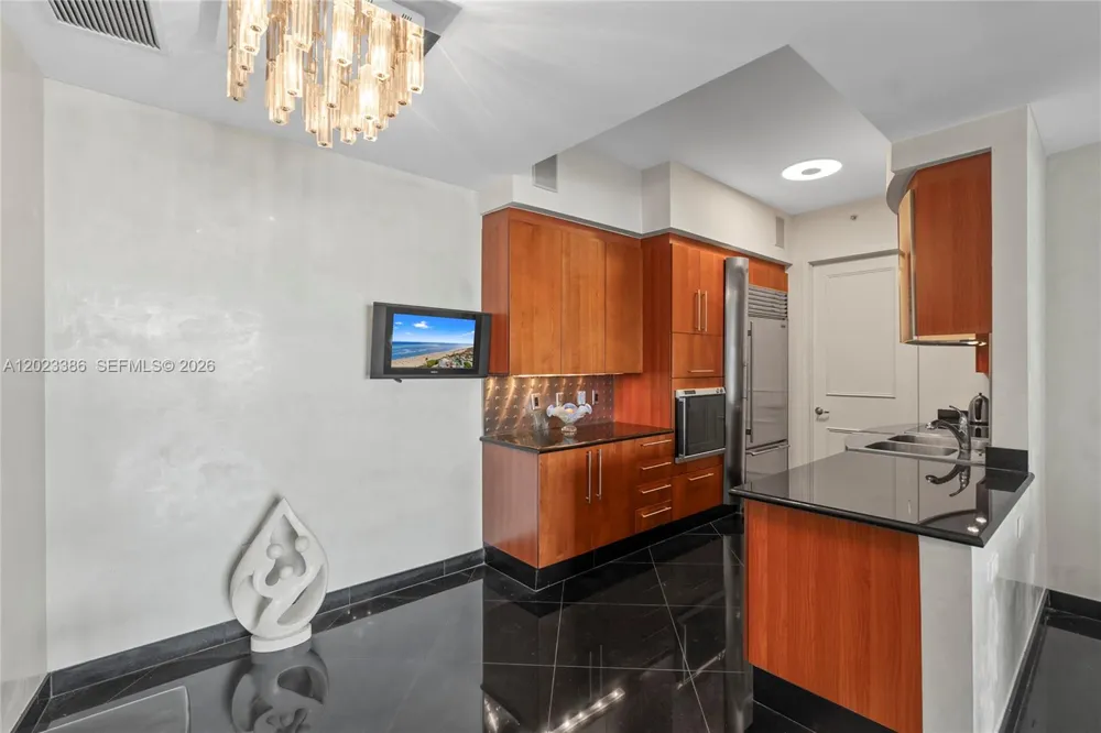 18101 Collins Ave #1502 Sunny Isles Beach, FL 33160