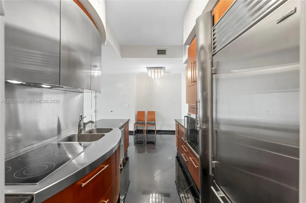 18101 Collins Ave #1502 Sunny Isles Beach, FL 33160