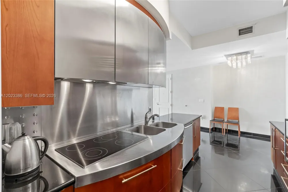 18101 Collins Ave #1502 Sunny Isles Beach, FL 33160
