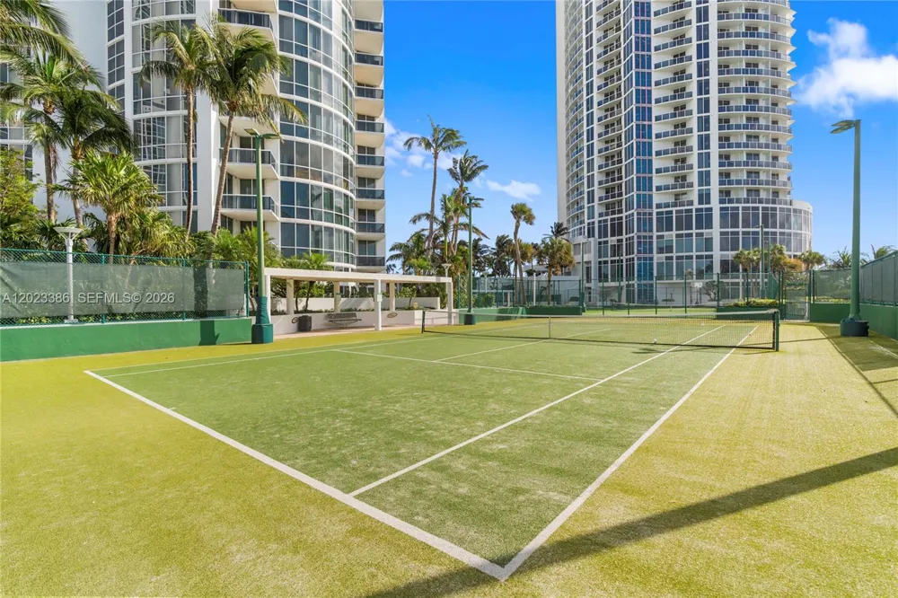 18101 Collins Ave #1502 Sunny Isles Beach, FL 33160