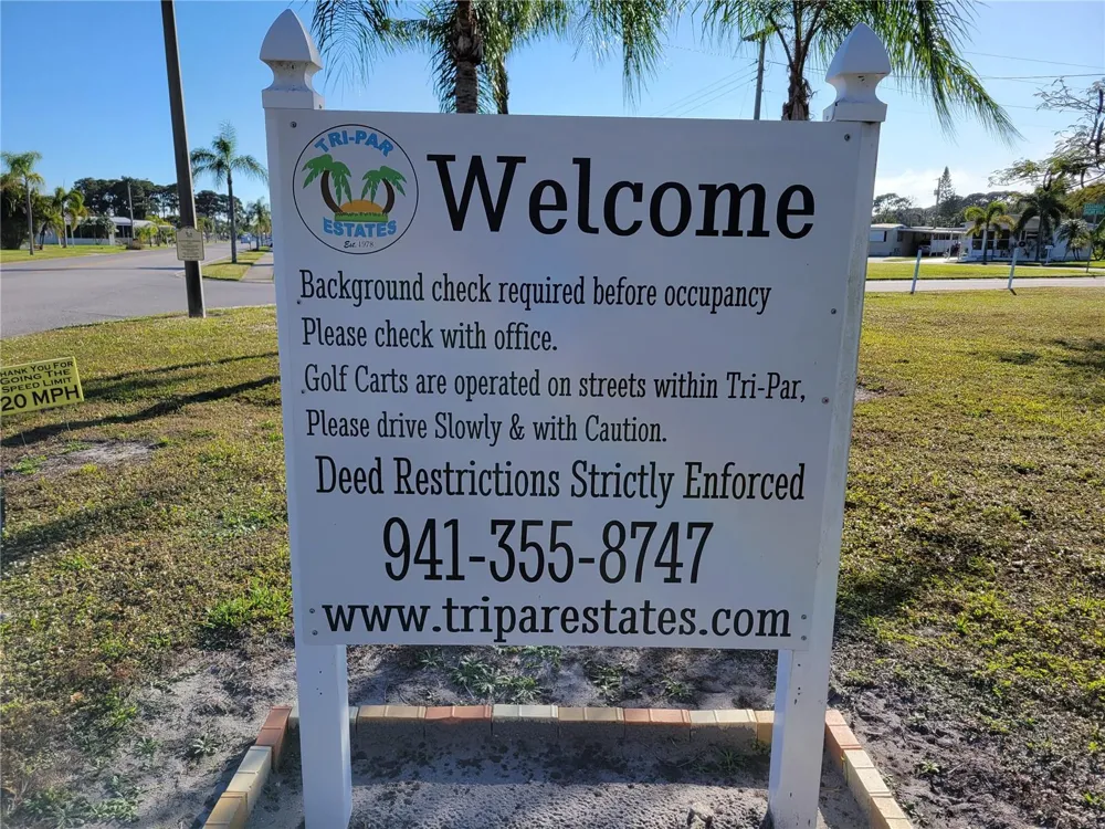 1792 MIDLOTHIAN STREET Sarasota, FL 34234