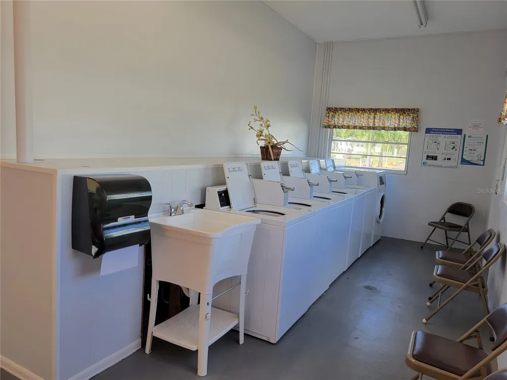 1792 MIDLOTHIAN STREET Sarasota, FL 34234