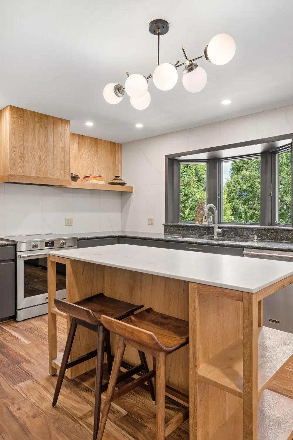 1940 Hunter Lane Mendota Heights, MN 55118