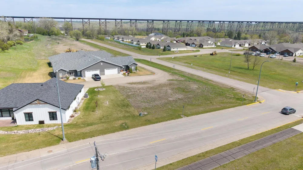 460 12 1/2 STREET NE Valley City, ND 58072