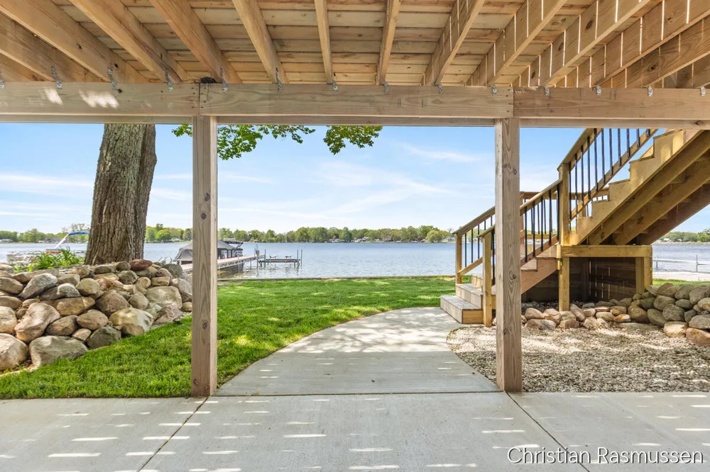 1025 Adams Street NW Douglass Township, MI 48888