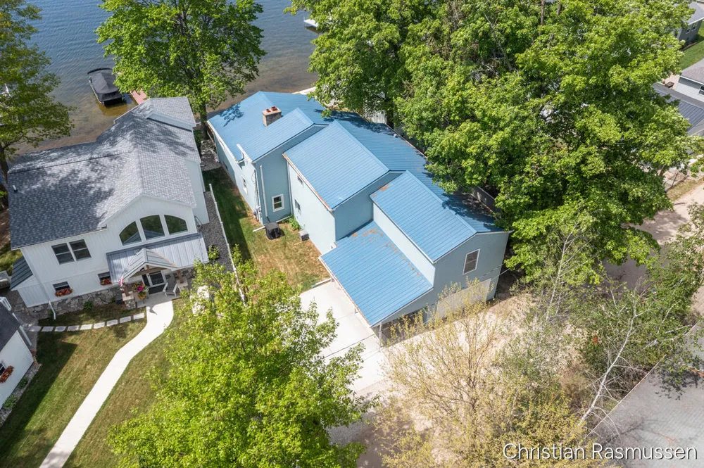1025 Adams Street NW Douglass Township, MI 48888